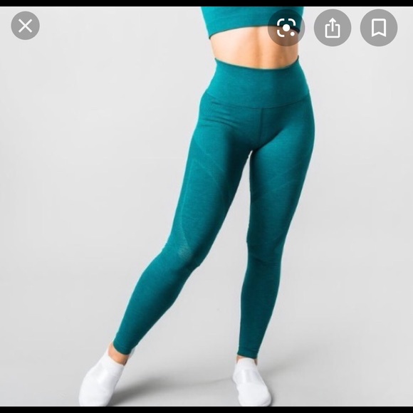 *SOLD* Alphalete Aero Teal Leggings - Picture 1 of 3